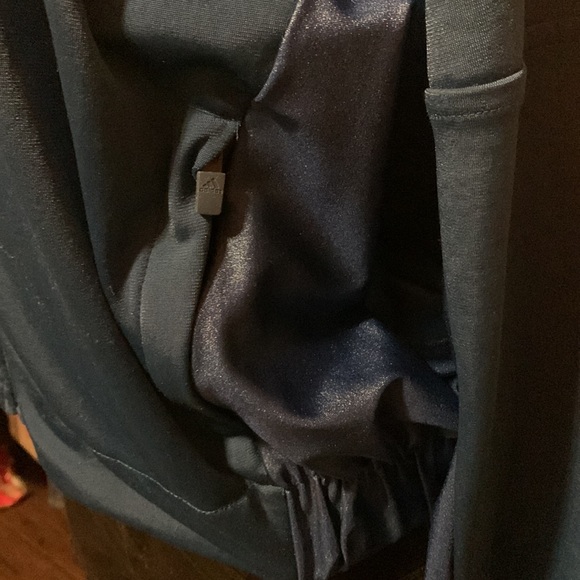 Excellent Condition Pre-Owned Jacket - Picture 3 of 13